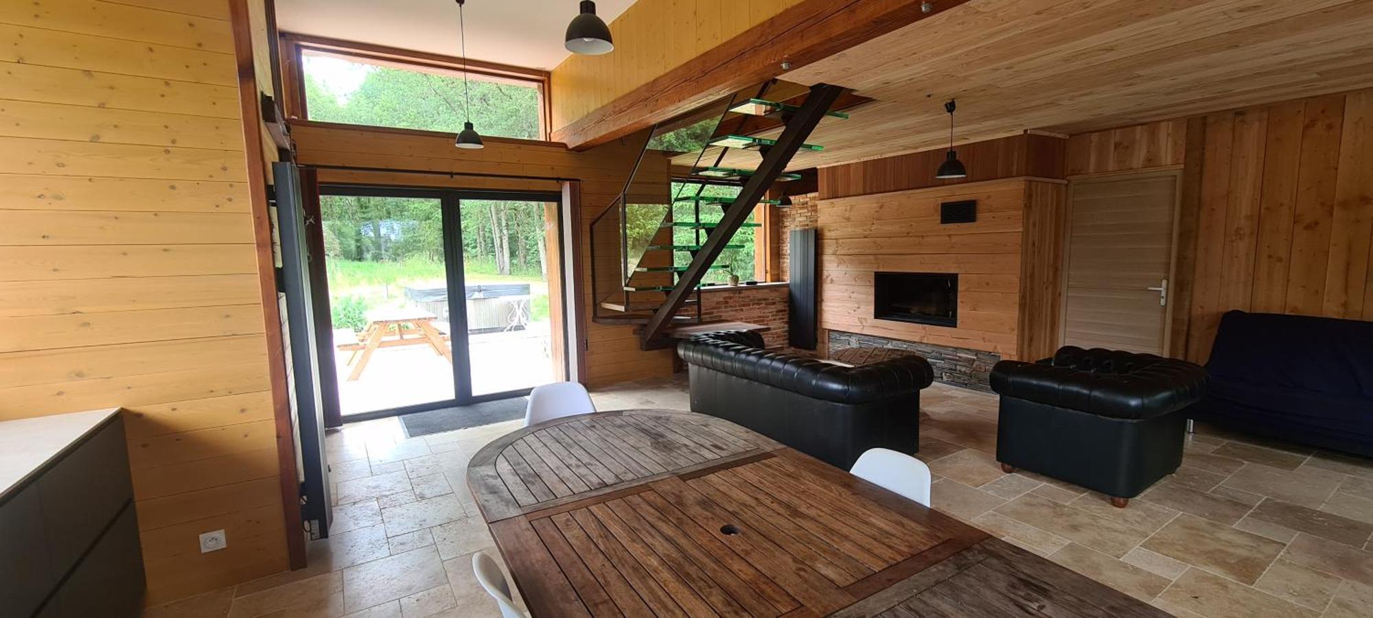 La Maison Dans Les Bois Soucelles Exterior foto