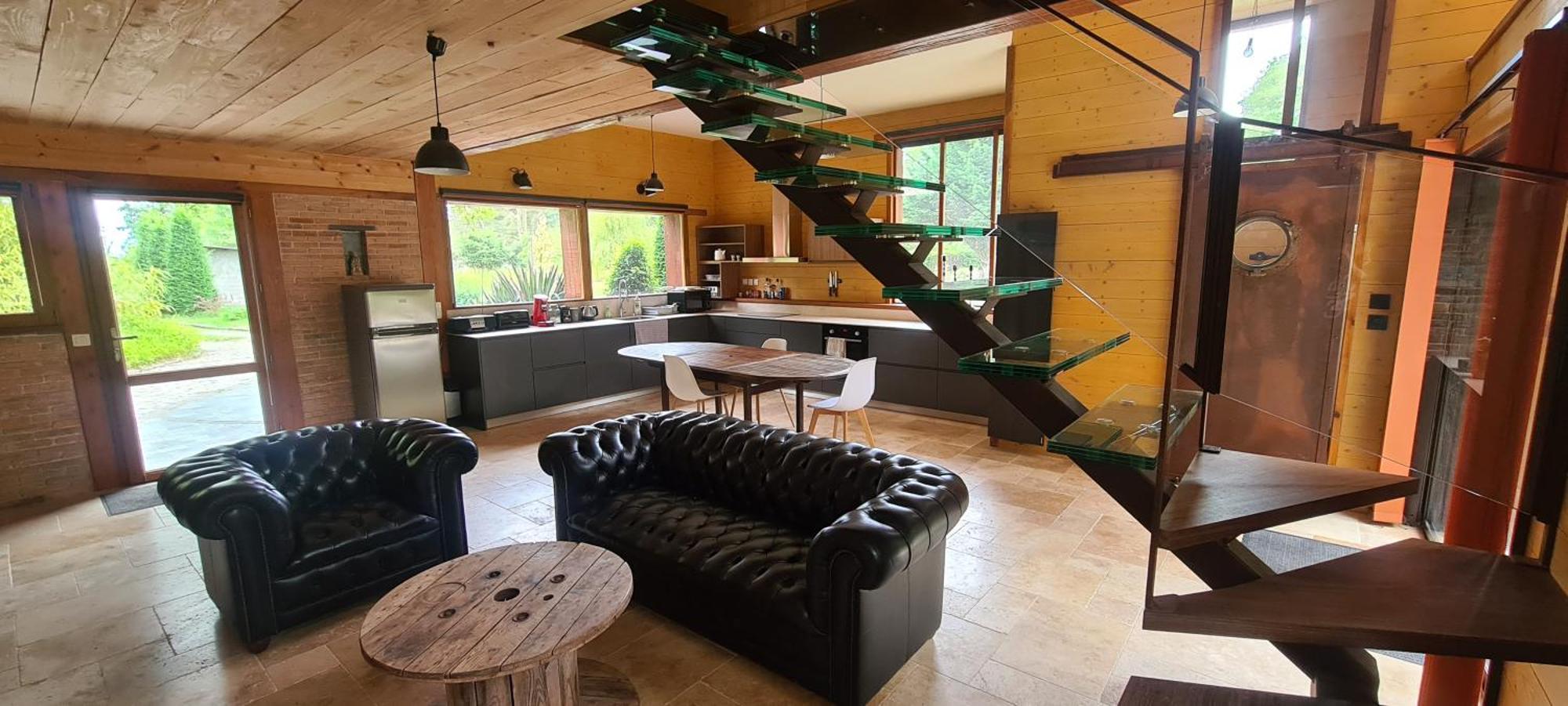 La Maison Dans Les Bois Soucelles Exterior foto